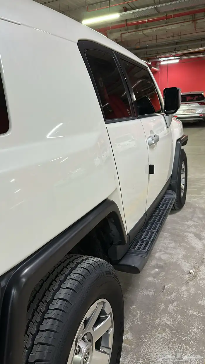 تويوتا اف جي 12