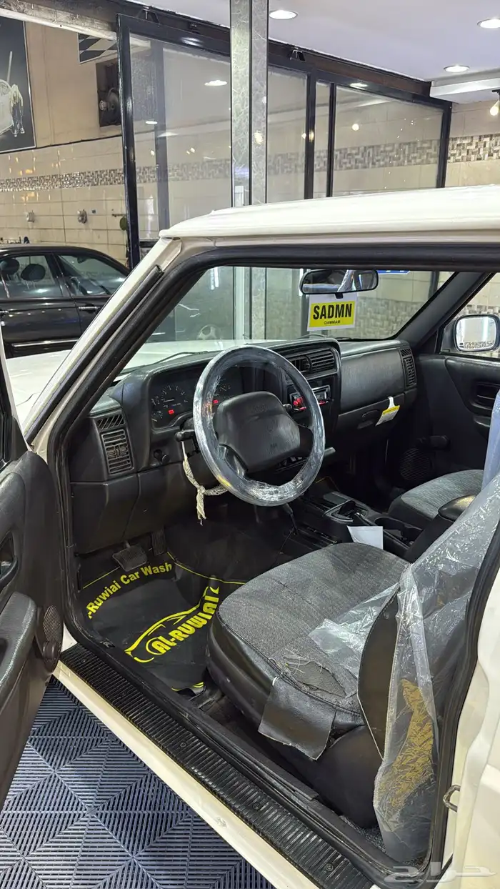 جيب شروكي 2001 3