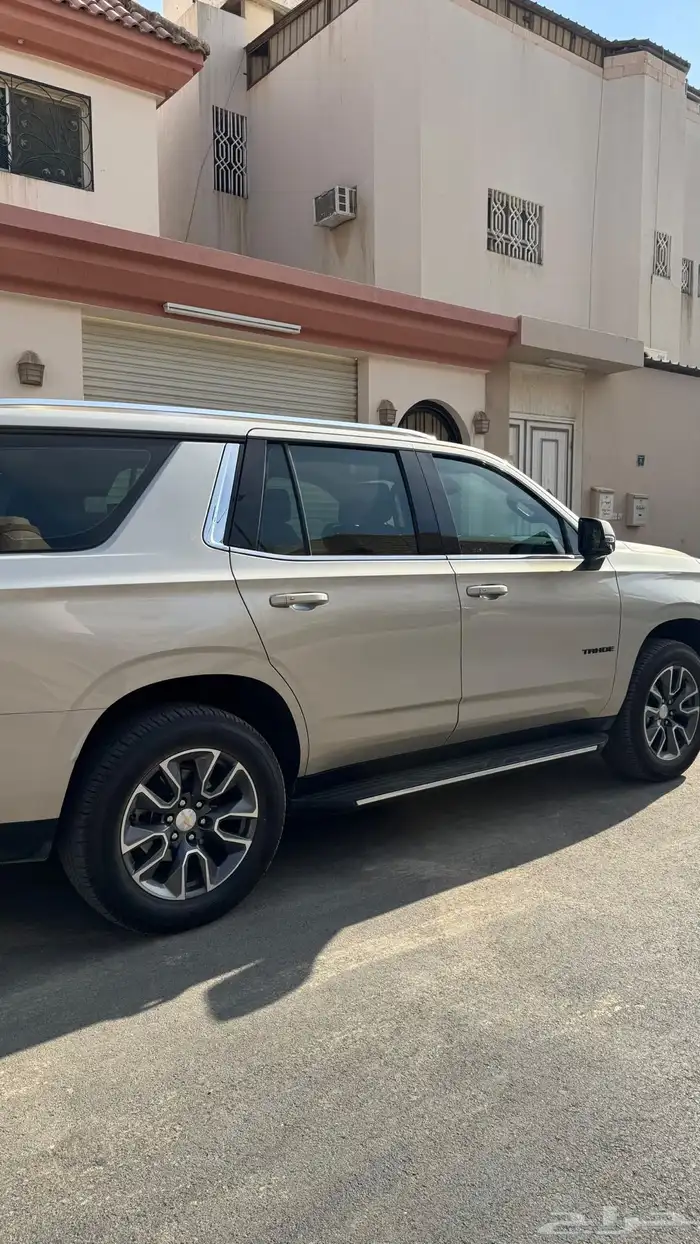 تاهو LT V8 لاكجري. 2024 3