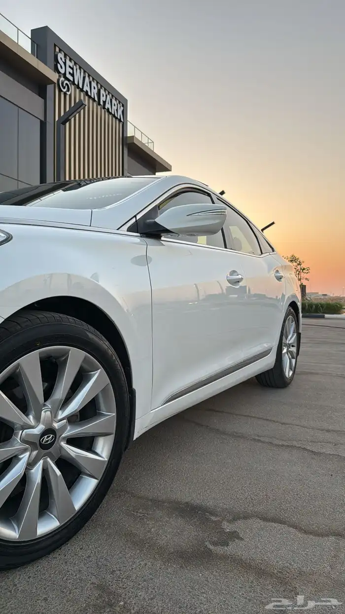 ازيراء لميتيد 2015 12