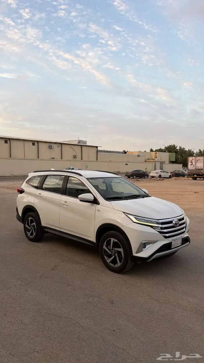 للبيع تايوتا راش 2022 2