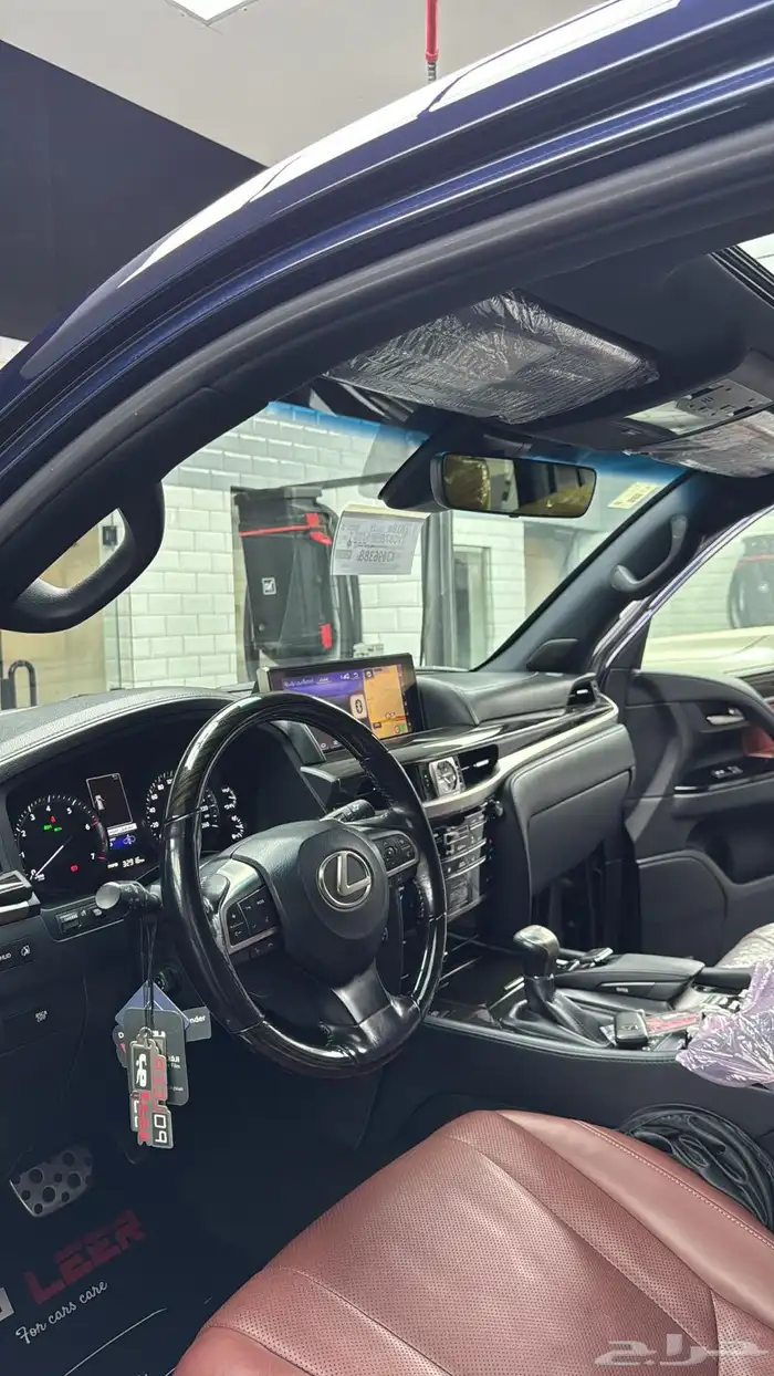 للبيع لكزس LX570S سعودي بودي بلد 19