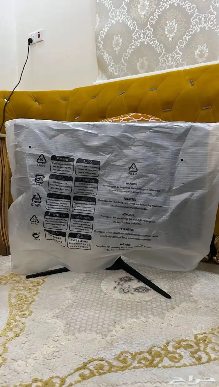 شاشة ديفو 165hz 4