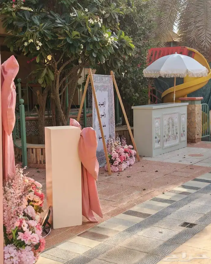 مواليد استقبال استاند مدخل طاوله مظله تنسيق ورد فيونكه 2