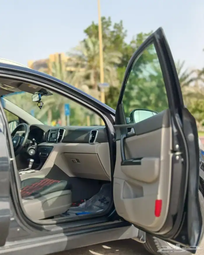 كيا سبور تاج موديل 2019 نظيف 27