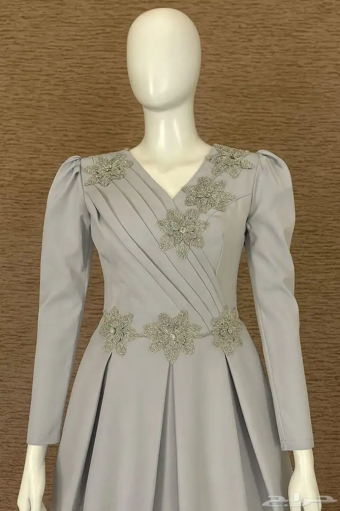 فساتين مناسبات للبيع عدد 5 السعر علَى السوم 8