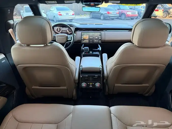 رنج روفر سبورت 2024 فل كامل بسعر مميز بحالة الجديد 11