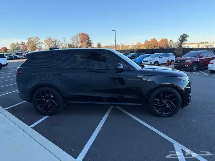 رنج روفر سبورت 2024 فل كامل بسعر مميز بحالة الجديد 1