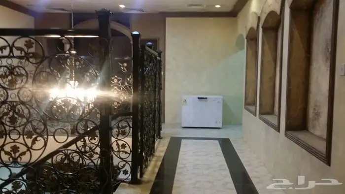 للبيع فيلا بحي الروضة الدمام 2