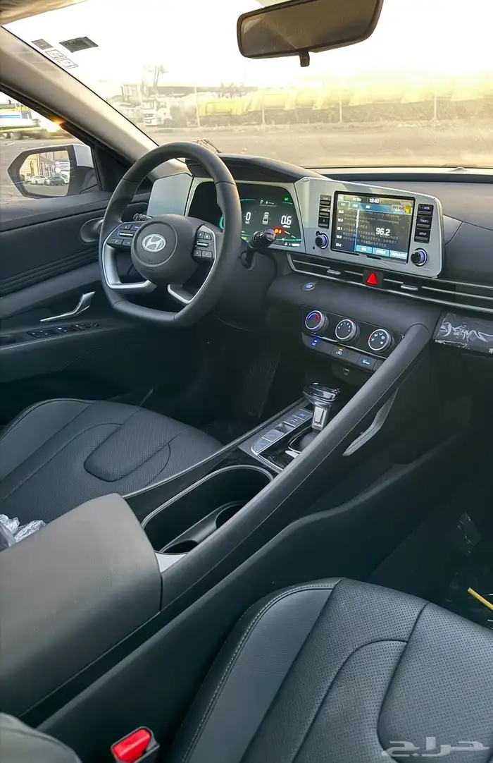 هونداي النترا 2025 ( جديده ) فل كامل للبيع 11