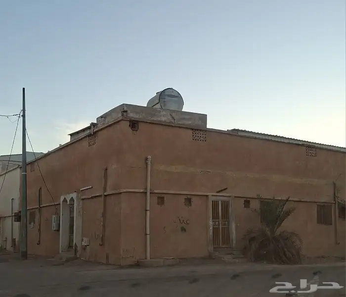 بيت شعبي في حي القطار علي شارعين بالخرج للبيع 2