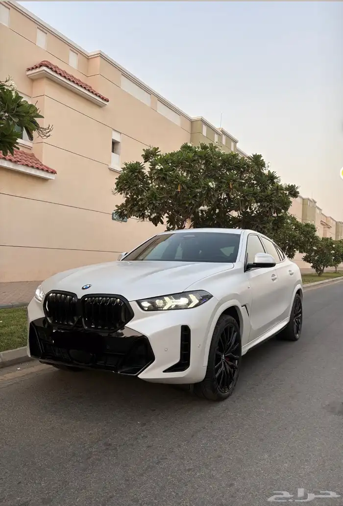 بي ام دبليو اكس 6 2024 3