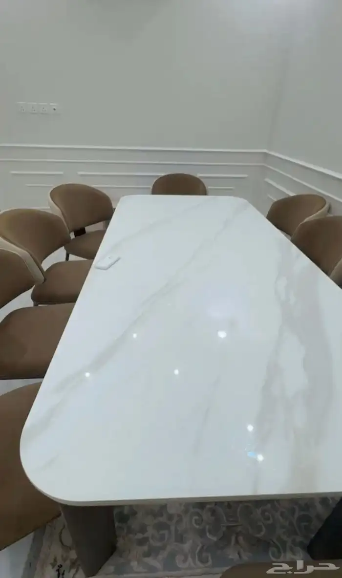 طاولة طعام 10 كراسي 0