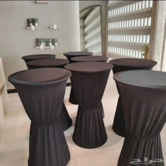 حفلات مناسبات قهوجين صبابين رجال ونساء كراسي طاولات كنب جلسا 2