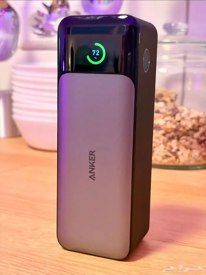 بقدرة Anker 737 Power Bank 140W نظيف جدا 0