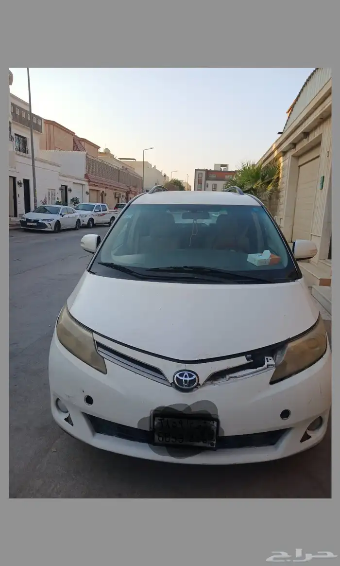 تويوتا كامري بريفيا 2011 1