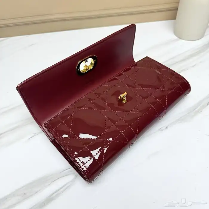 متجر عالم البراندات 33