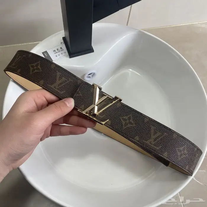 متجر عالم البراندات 12