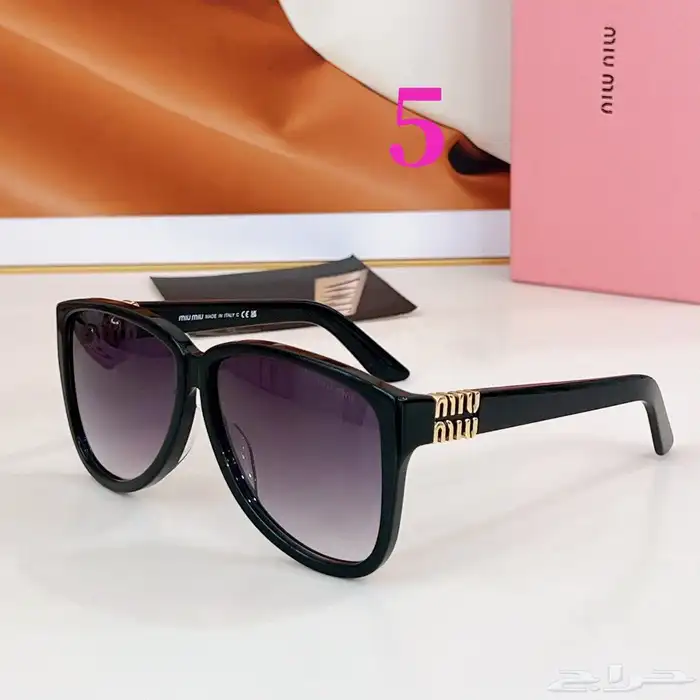 متجر عالم البراندات 25