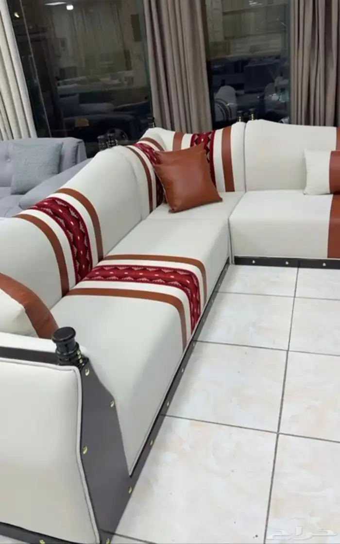 تنجيد كنب مجلس مساند وا تفصيل ستائر ويفي جمع النوعيه 7