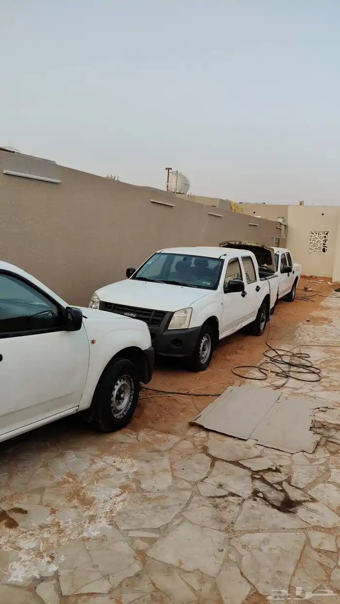 عدد واحد ISUZU  2008عدد2 0