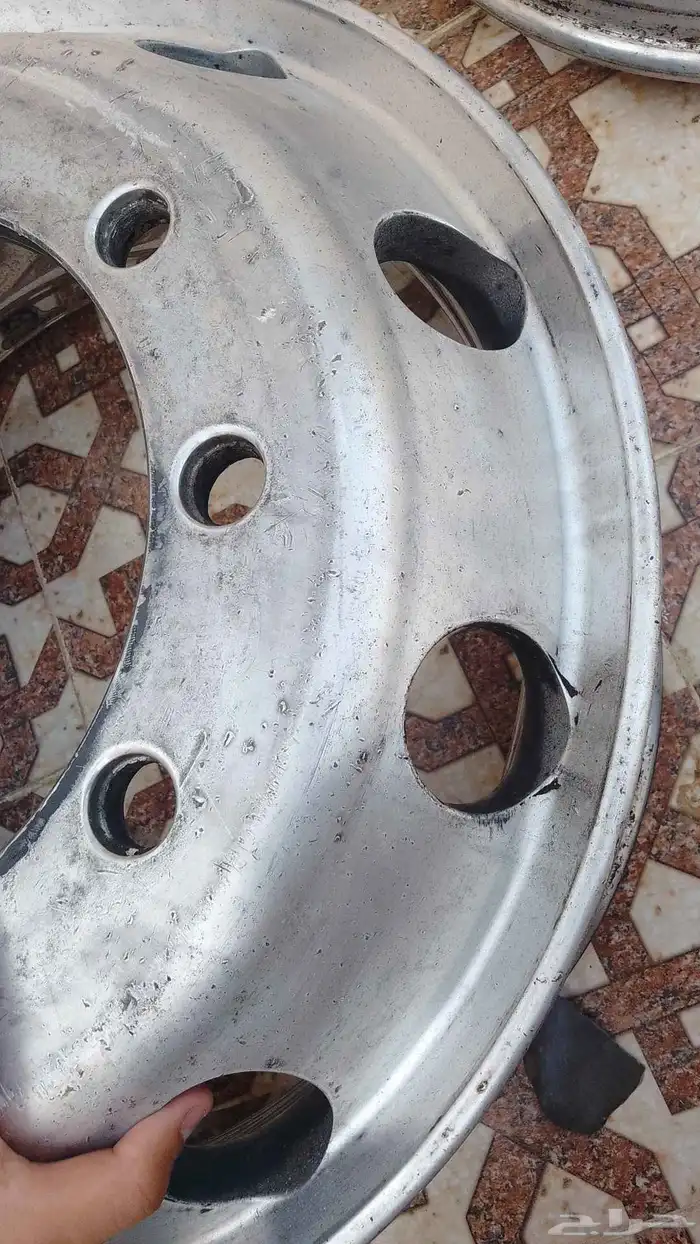 تلميع جنوط كروم جميع السيارات و الباصات و الشاحنات 2