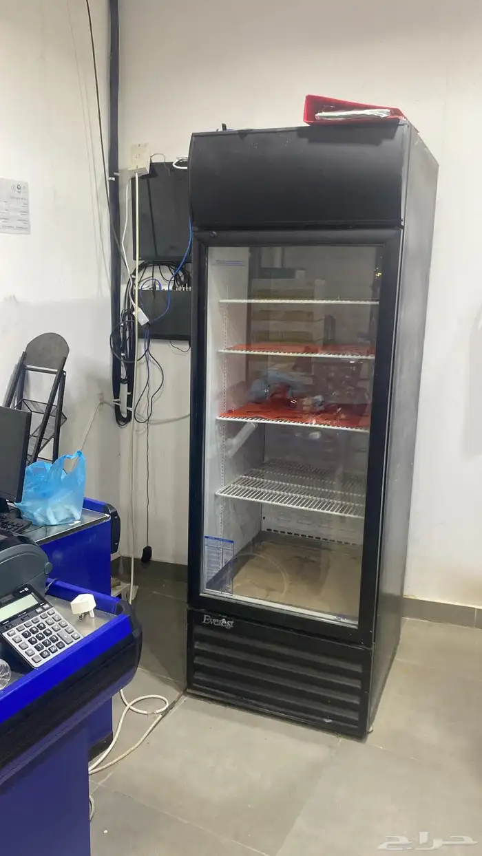 اغراض بقاله للبيع رفوف ثلاجات مكيفات كاشير ماسه كاشير 1