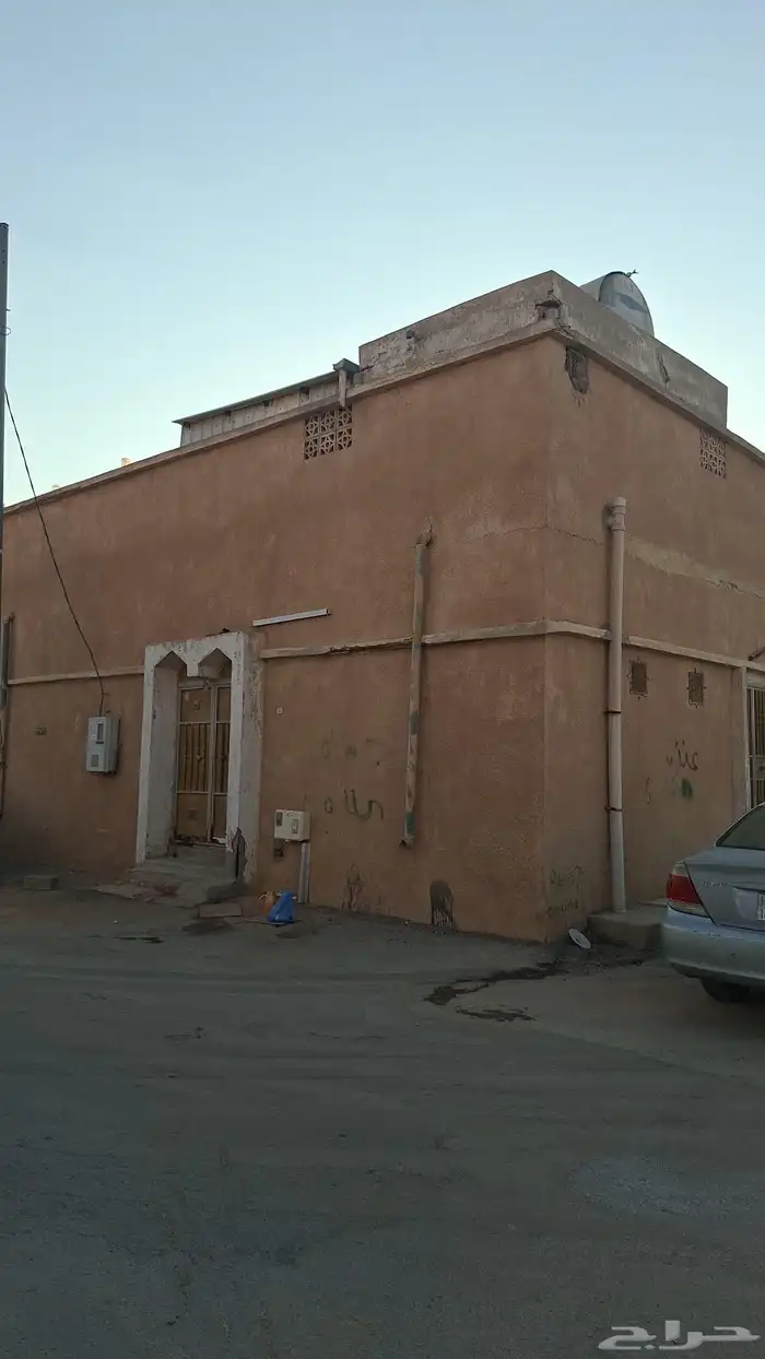 بيت شعبي في حي القطار علي شارعين بالخرج للبيع 0