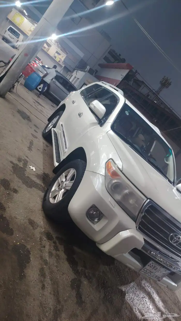 جيب لاند كراوزر نظيف 2