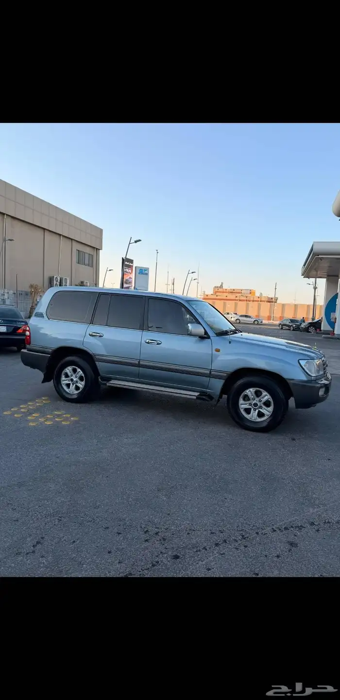 جيب لاندكروزر 2005 قير اتمتك 2