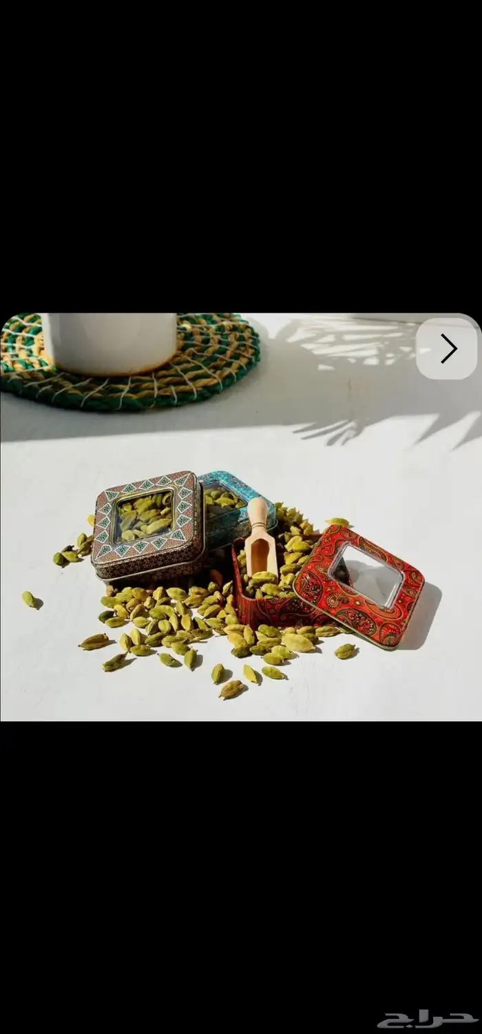 علب الزعفران فارغه 13