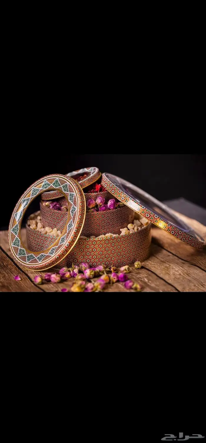 علب الزعفران فارغه 12