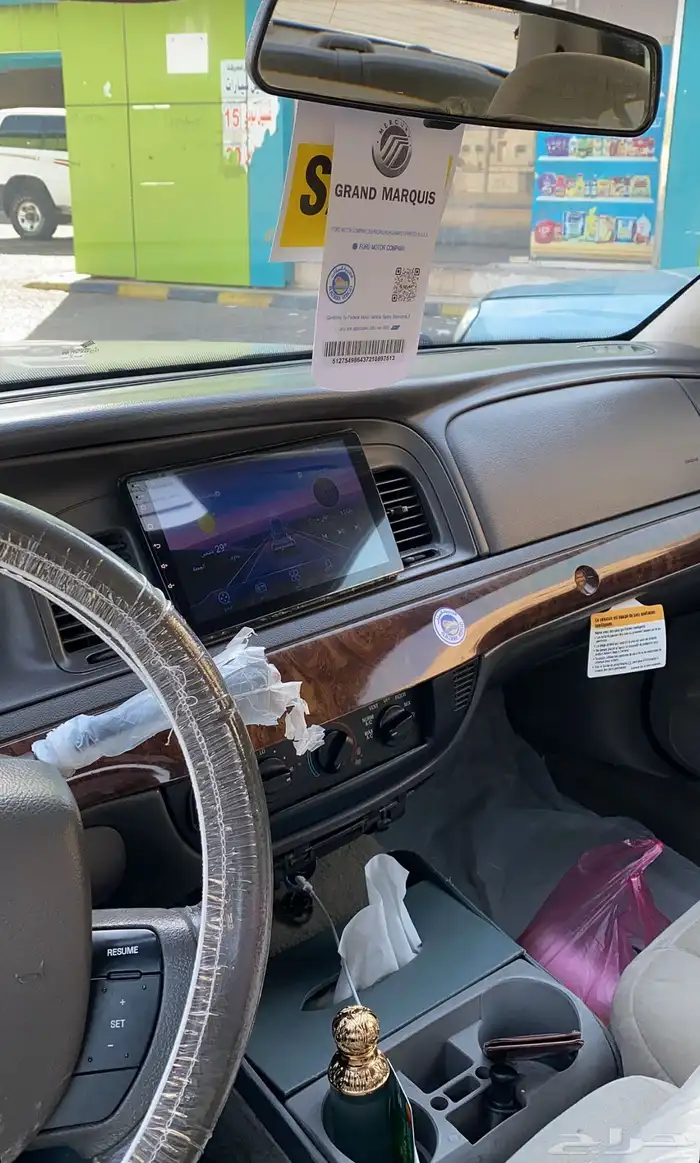 فورد جراند ماركيز 2010 6