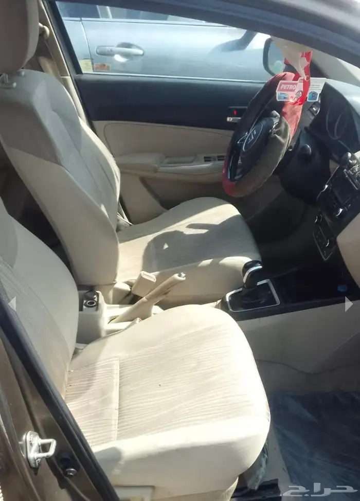 سزوكي ديزاير 2023 4