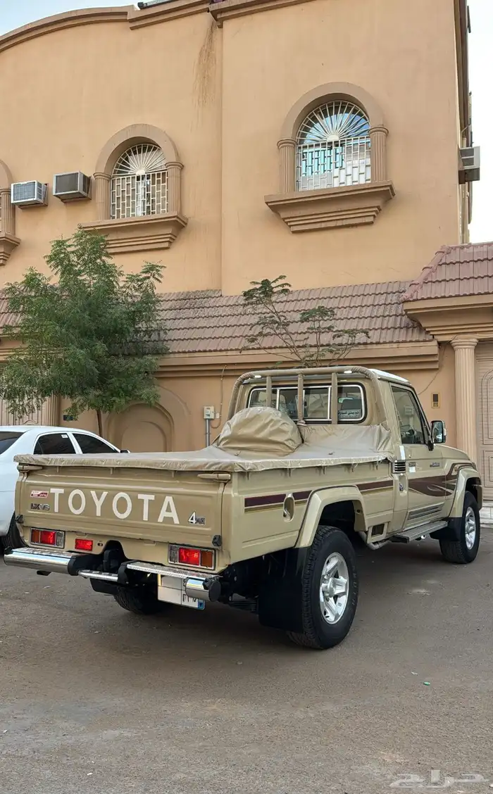 شاص 2016 فل كامل بريمي اول مالك ( اقبل البدل ) 3