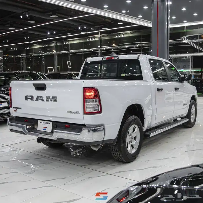 دودج رام بيج هورن 2023 4