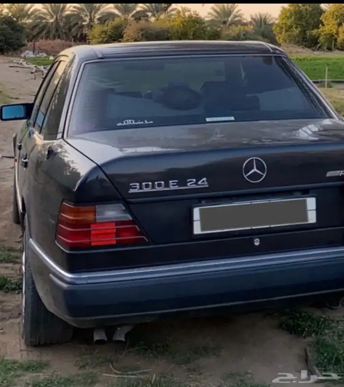 مرسيدس فرخ شبح 300 موديل 1992 4