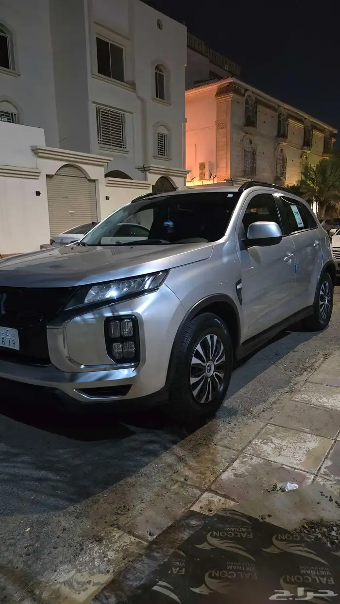 جيب ميتسوبيشي 2022 5