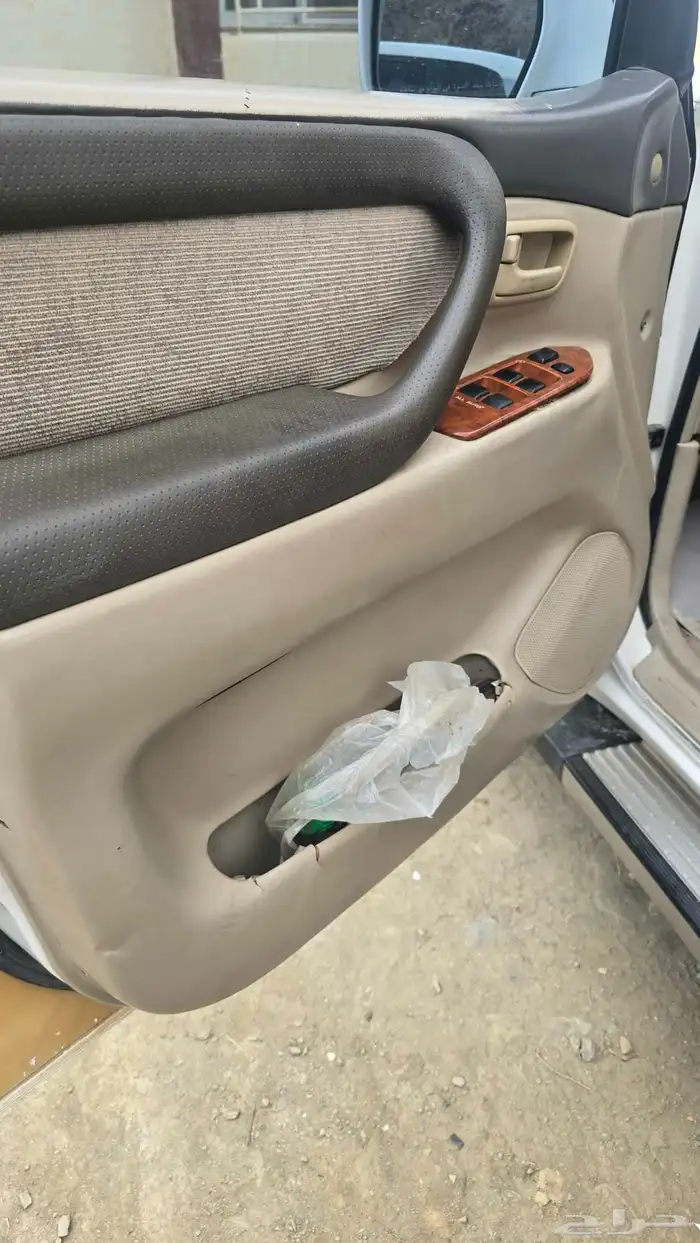 صالون تيوتا جي اكس ار 10