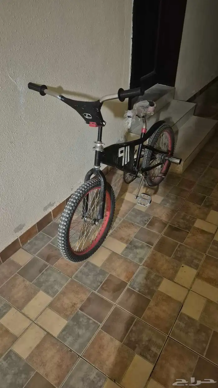 سيكل كوبرا مقاس 20 عليه جنزير دباب 4