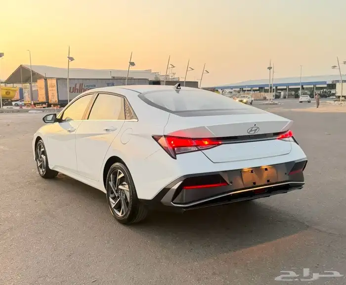 هونداي النترا 2025 ( جديده ) فل كامل للبيع 5