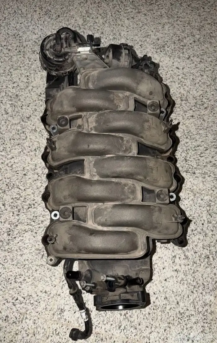 ثلاجة موستنق 2017 للبيع 0