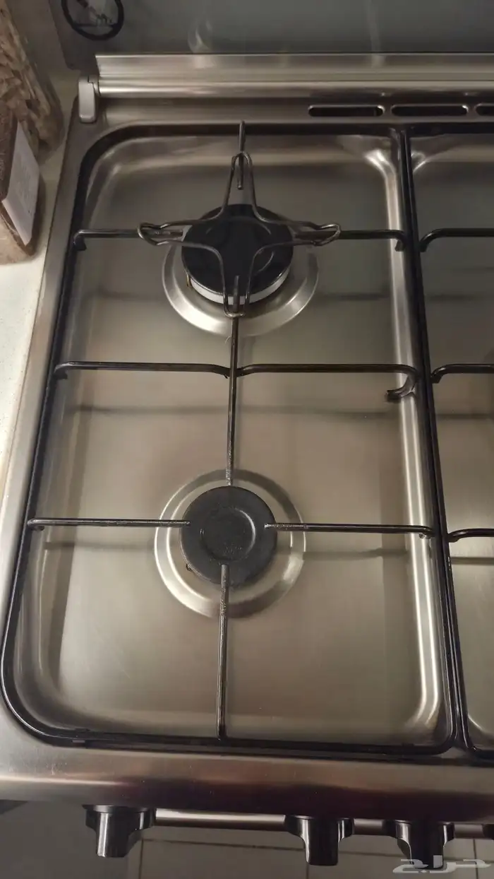 طباخ وفرن ماركة أيطالية Bompani oven 4