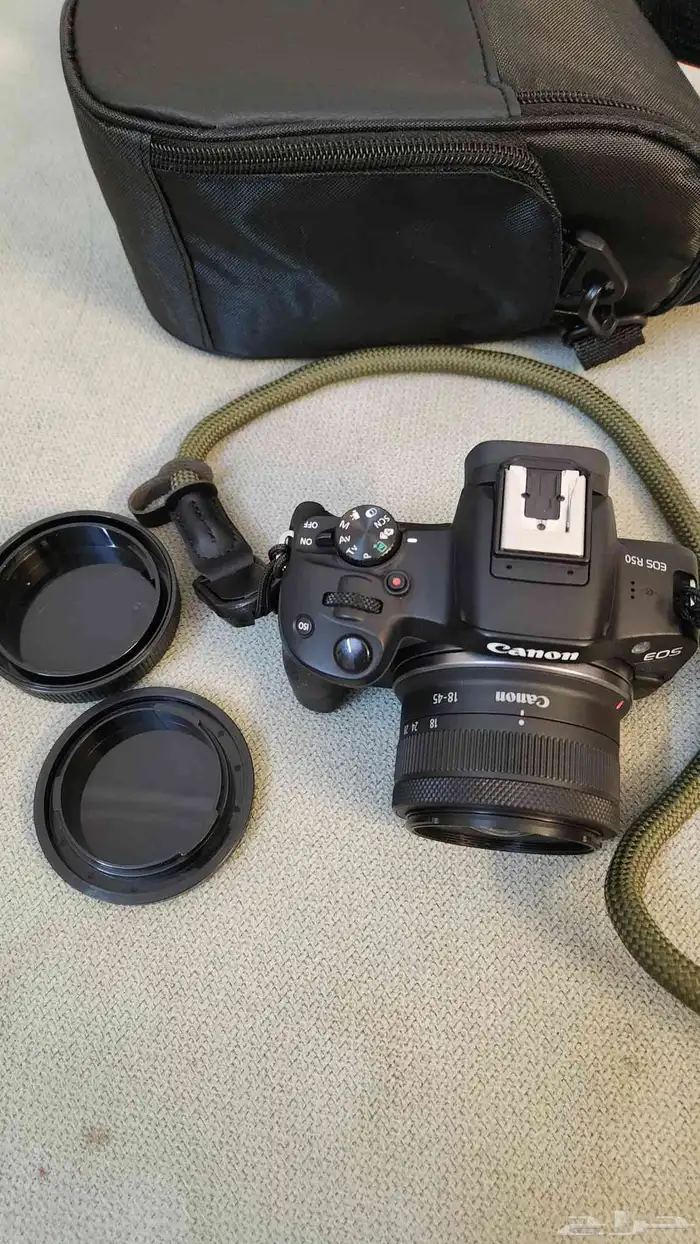 للبيع كاميرا كانون EOS R50 1