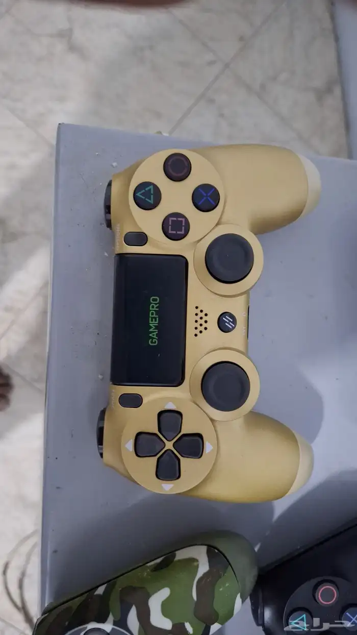 يدات سوني سوني4 للبيع 3