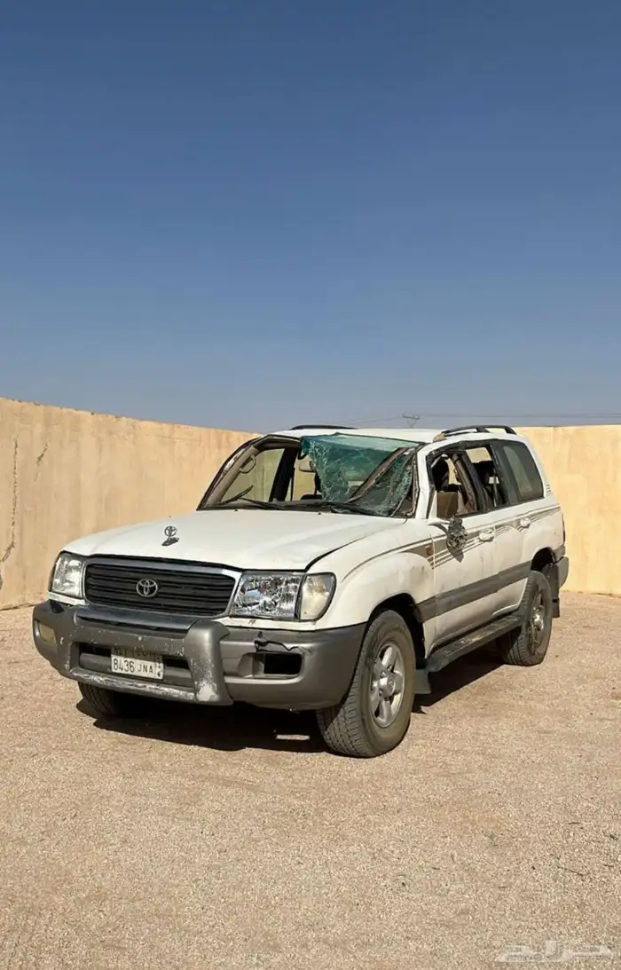 للبيع جيب صالون vxr مقلوب 11