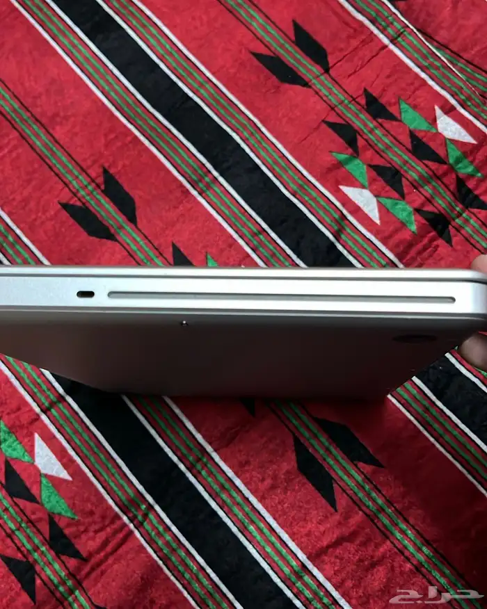 ماك بوك برو 4