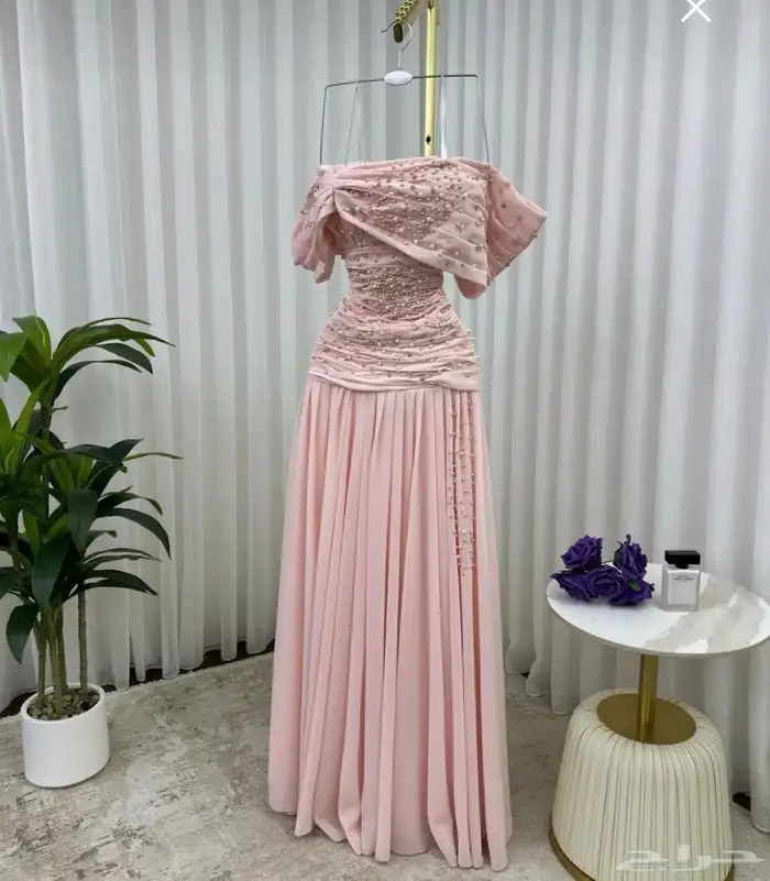 فستان راقي و حلو 0