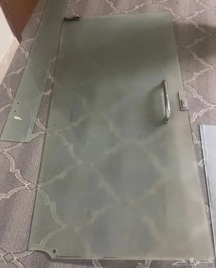 باب قزاز2متر للبيع لأول سومه مستعجللل 0