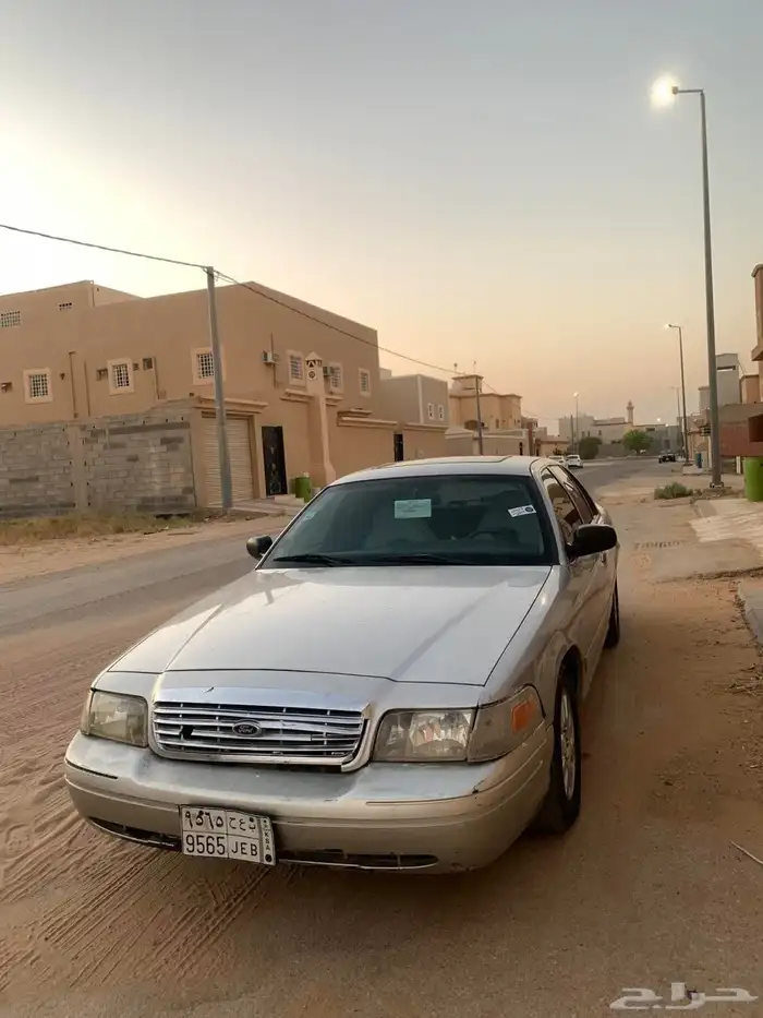 فورد فكتوريا للبيع على السوم رش تندا و كبوت موديل 2006 3